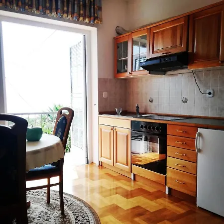 Laurea Apartamento